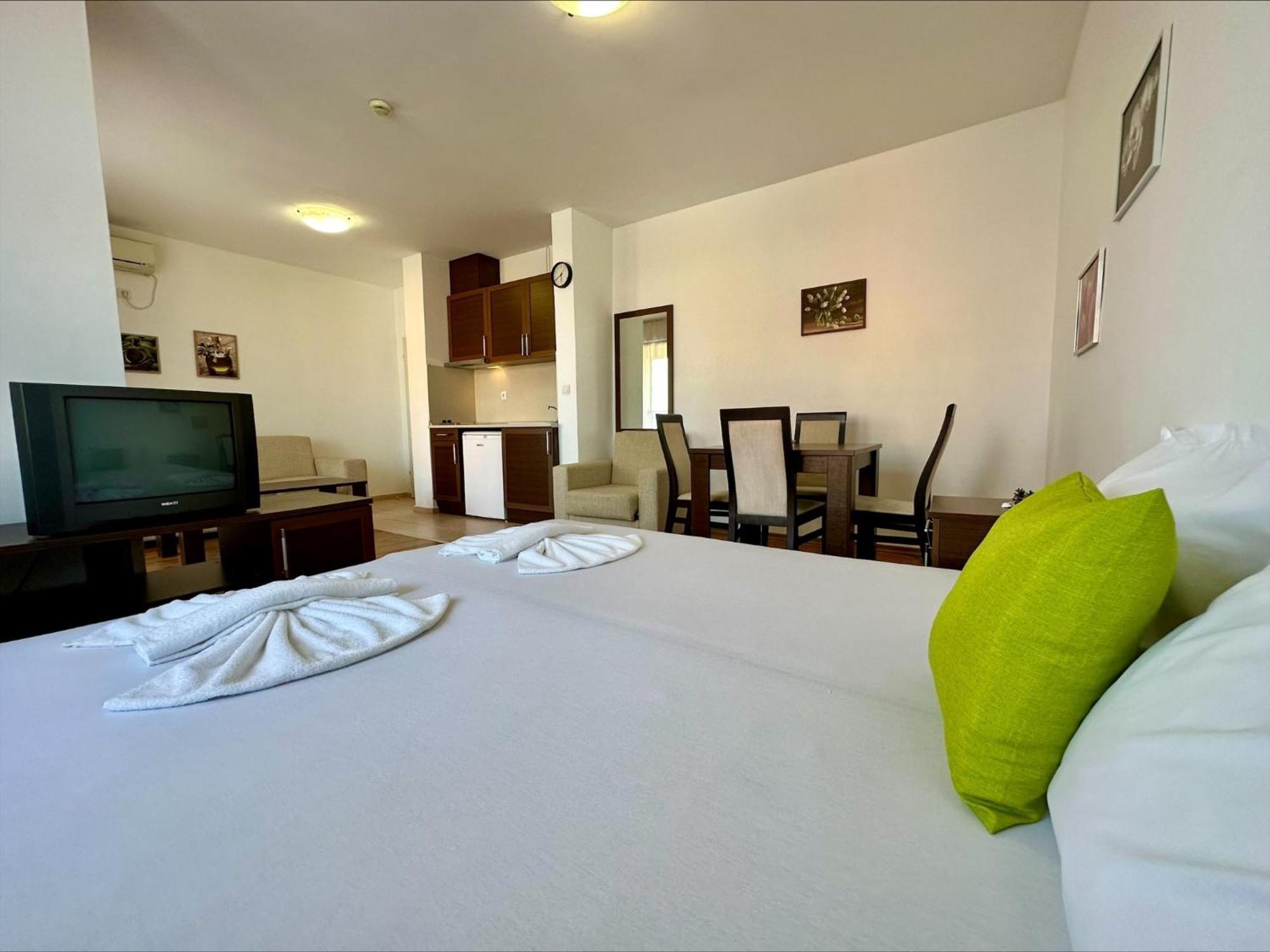 Menada Aheloy Apartments Zimmer foto